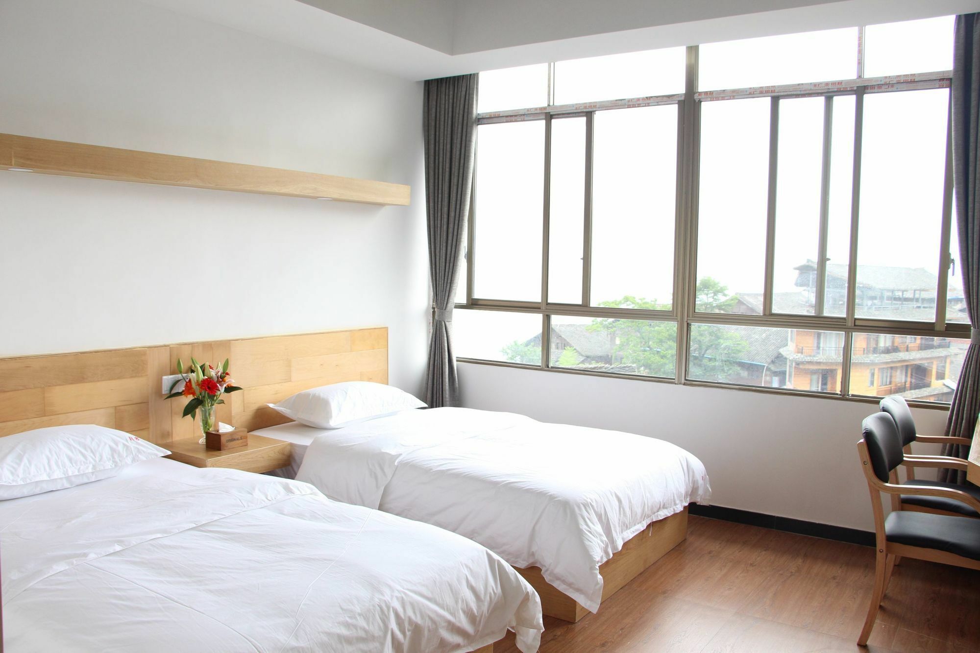 Travelling With Hotel Long Ji Ping An 竜勝 エクステリア 写真