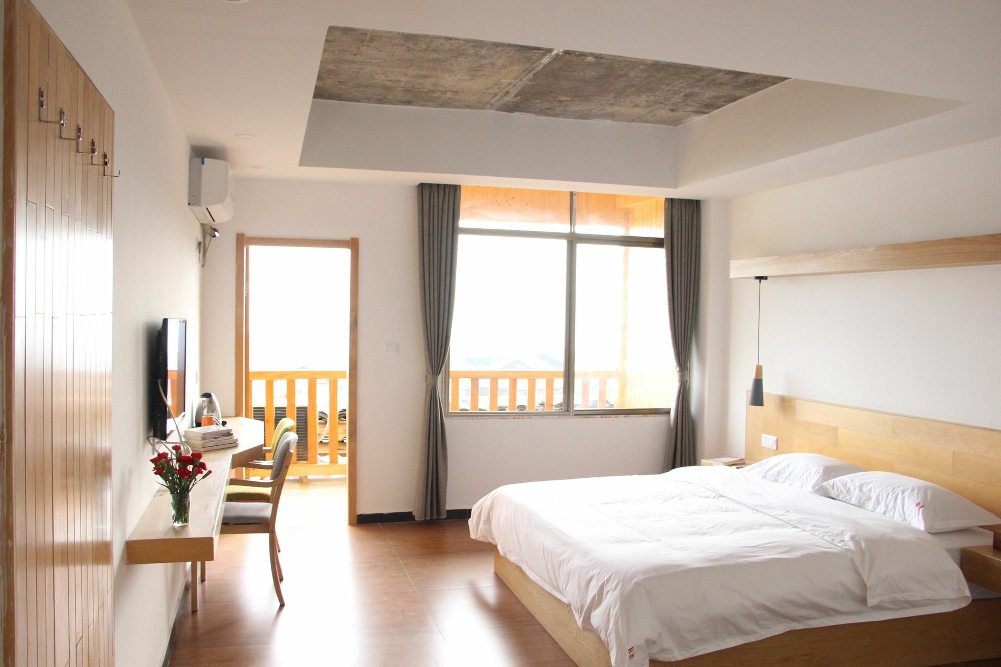 Travelling With Hotel Long Ji Ping An 竜勝 エクステリア 写真